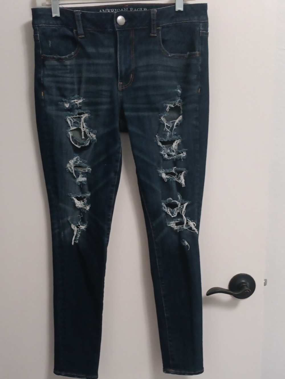 American Eagle Outfitters Dark Blue Distressed Skinny Jeans/Jeggings